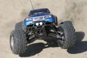 Модель монстр-трака HPI Savage X 4.6 2,4 GHz-фото 2