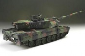 Радиоуправляемый танк  German Leopard 2 A6 Winter 1:24 Airsoft /JR-фото 10