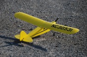 Учебно-тренировочная модель-полукопия Piper J-3 Cub RTF-фото 3