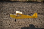 Учебно-тренировочная модель-полукопия Piper J-3 Cub RTF-фото 5