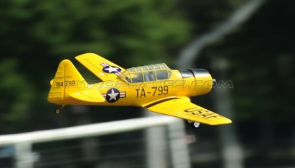 Радиоуправляемый самолёт AT6 Texan 800 Series