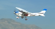 Радиоуправляемый самолёт Dynam Cessna 182 Sky trainer-фото 3