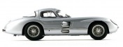 Коллекционная модель автомобиля СMC Mercedes-Benz 300 SLR Uhlenhaut Coupe 1955 1/18 Silver-фото 1