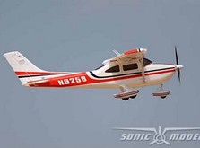 Модель cамолета Sonic Modell Cessna 182 500 Class V2 1400 мм PNP-фото 1