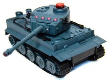 Радиоуправляемый танковый бой 1:32 HuanQi 555 Tiger vs Т-34-фото 4