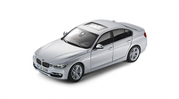 Модель автомобиля BMW X3 масштаб 1:18
