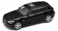 Модель автомобиля BMW 1 серия масштаб 1:18