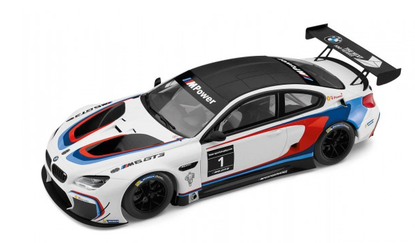 Модель автомобиля BMW M6 GT3 в масштабе 1:18